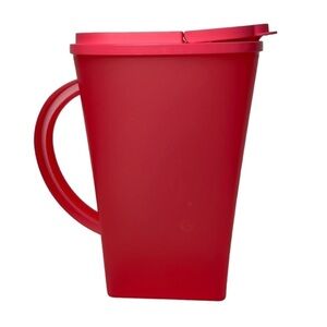 Flip Flop Open House 1 Gallon Pitcher Tupperware